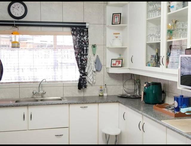 3 BEDROOM HOUSE FOR SALE IN RANDHART